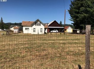 2495 S 6th St, Cottage Grove, OR 97424