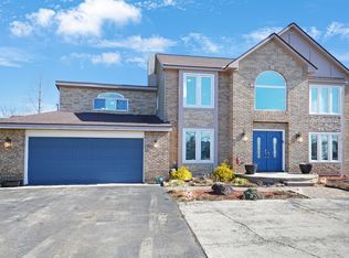 47208 Card Rd, Macomb, MI 48044