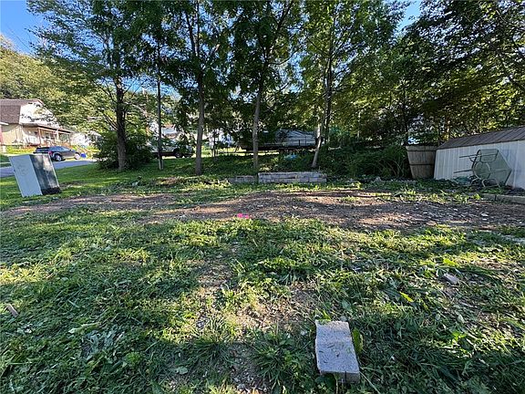 2nd image of 108 Highland Ave
