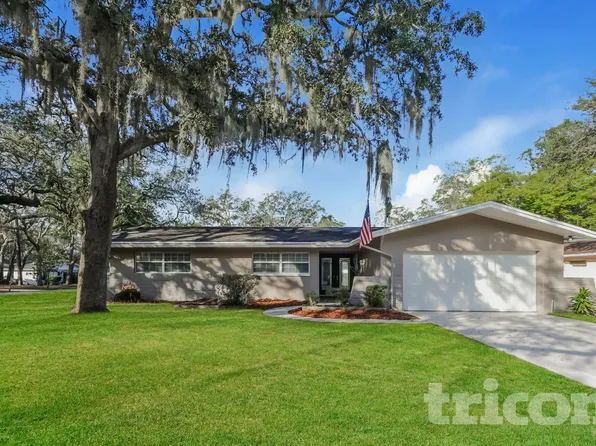 7102 Woodfield Dr, Tampa, FL 33617