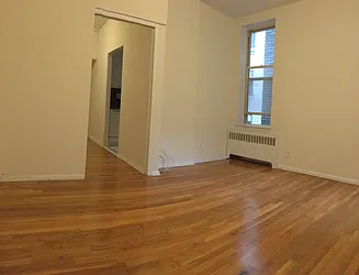 Rented by Siderow Residential Group