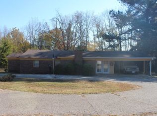 14165 Paris St, Huntingdon, TN 38344