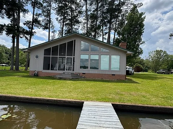 106 Cantey Dr, Cobb, GA 31735