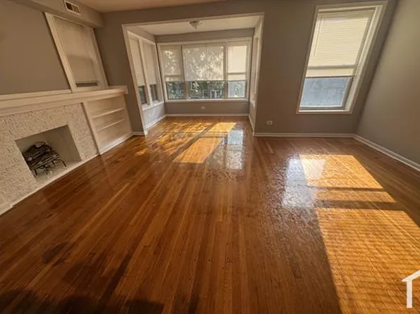 6826 S Cornell Ave, Chicago, IL 60649