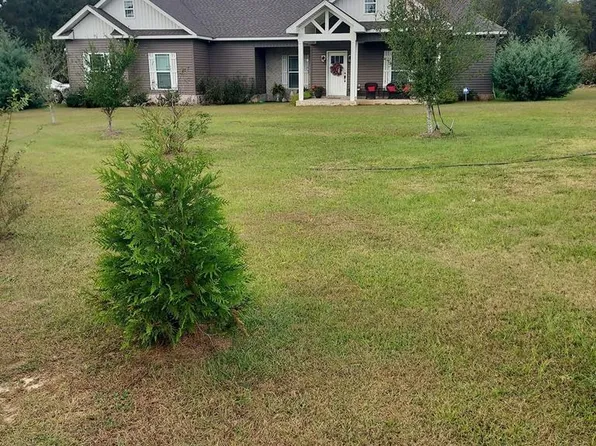 4368 County Road 203, Dothan, AL 36301