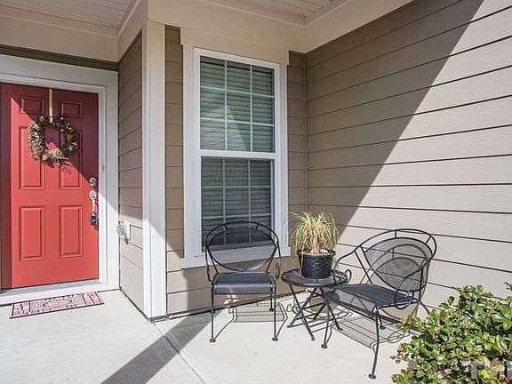 2nd image of 123 Dare Pines Way