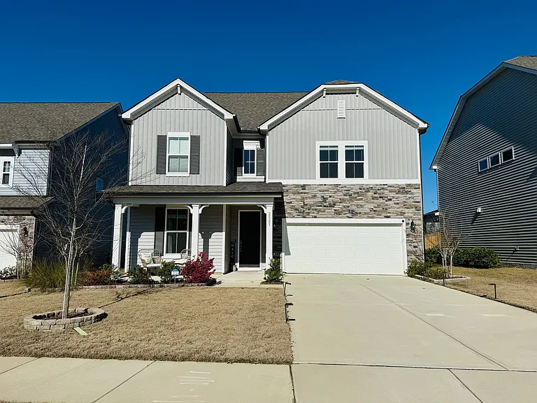 2521 Macy Grove Ln — Photo 2