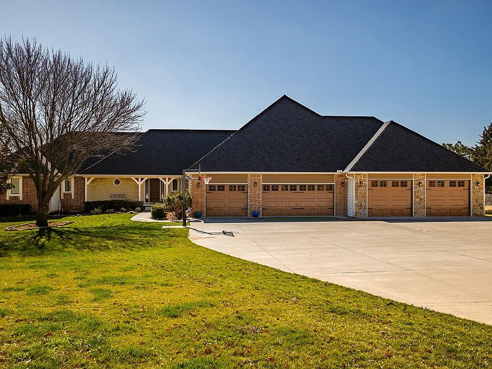 1st image of 8638 SW Lost Lake Rd