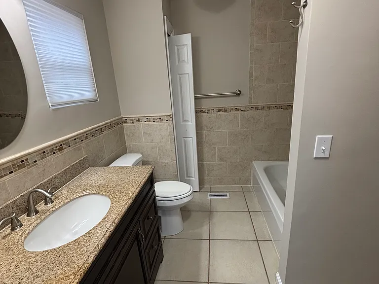 3706 Willow Ave — Photo 12