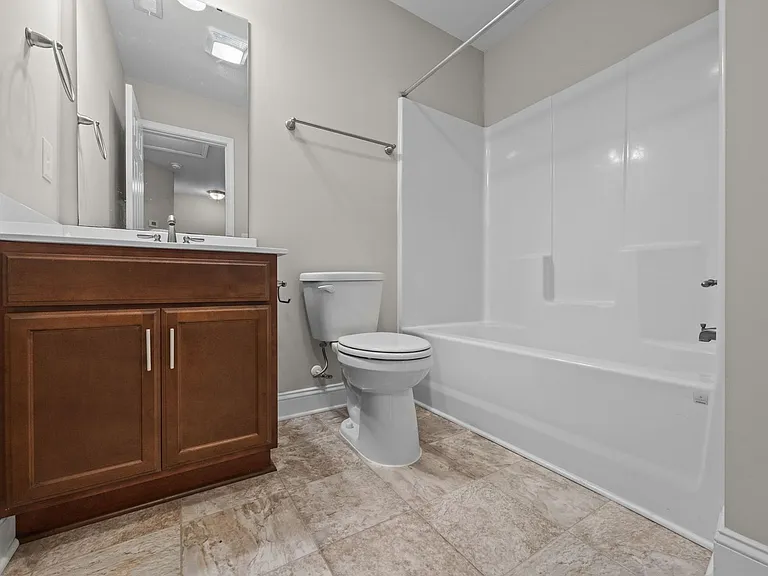211 N Stingray Ln — Photo 13
