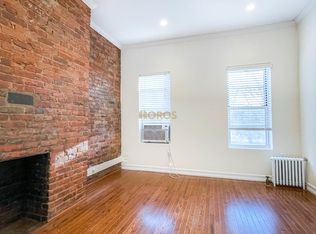 335 E 10th St APT 5E, New York, NY 10009