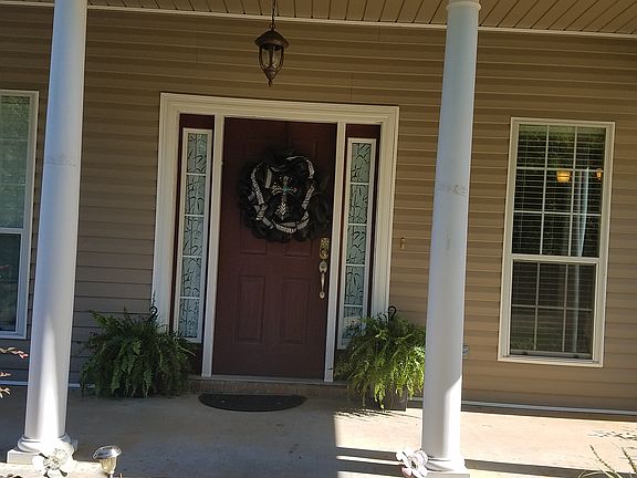 2nd image of 517 Northwest Dr