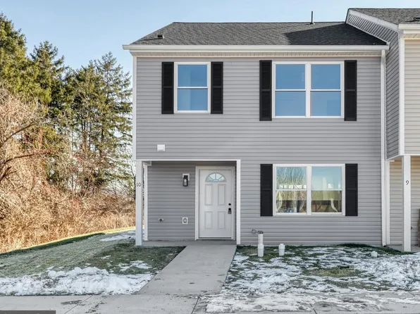 1885 Stoverstown Rd Unit 10, Spring Grove, PA 17362