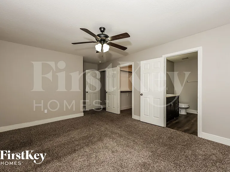 607 Lentisco Dr — Photo 11