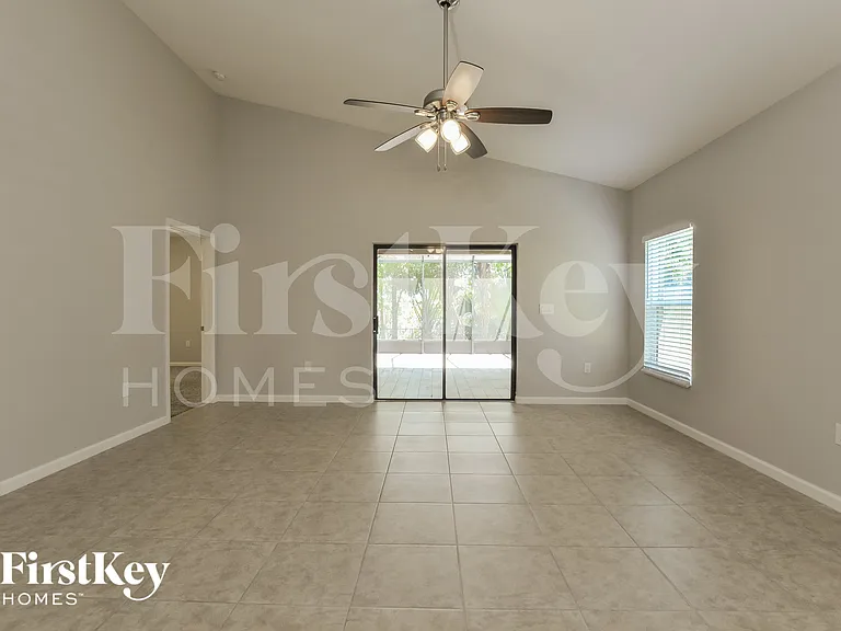 5384 Brilliance Cir — Photo 2