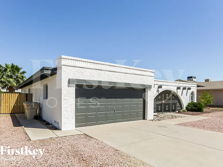 4808 W El Caminito Dr — Photo 2