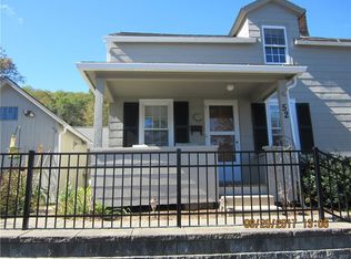 52 Church St, Collinsville, CT 06019