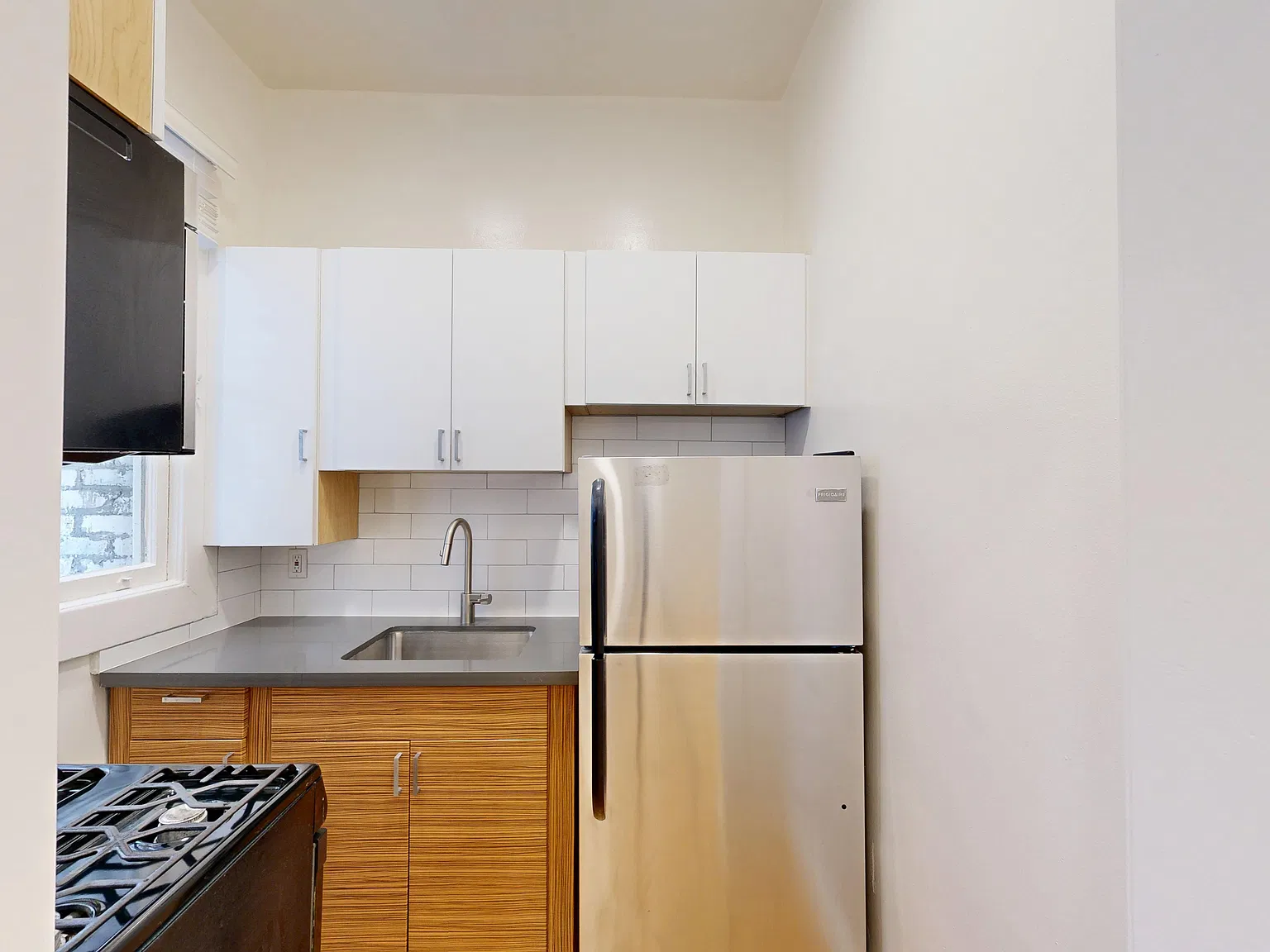 691 O'Farrell Street — Photo 2