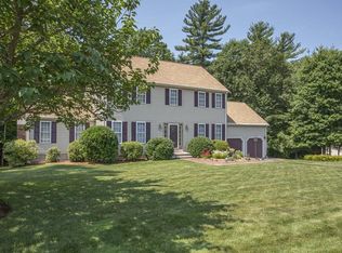 22 Deer Hollow Trl, Raynham, MA 02767