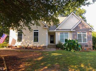 36 Carrie Ln, Hull, GA 30646