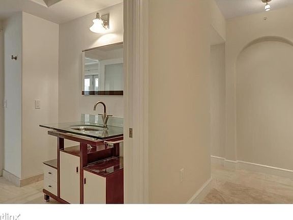 5th image of 1040 10th St #4033