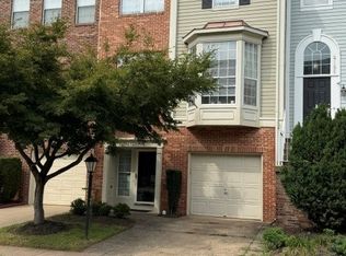 47697 Sandbank Sq, Sterling, VA 20165