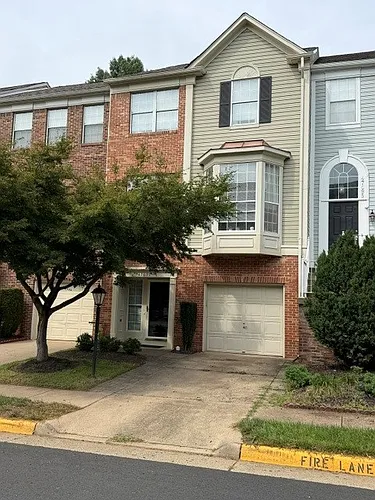 47697 Sandbank Sq Photo 1