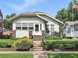 2612 Carey Ave, Davenport, IA