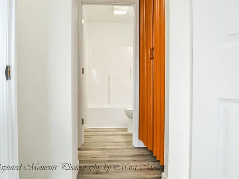 11 King Dr — Photo 4
