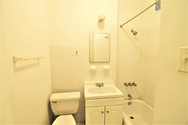 Rented by Best Apartments North Inc | media 20