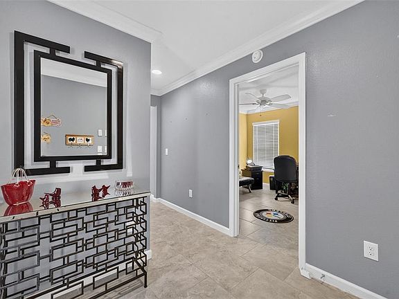 2nd image of 2137 LOCKLIN LANE