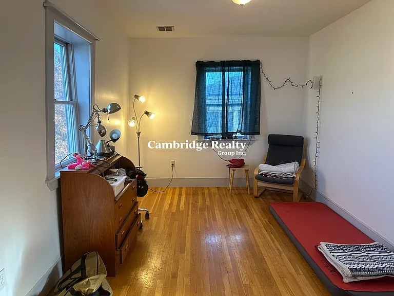 90 Summer St #3 — Photo 9