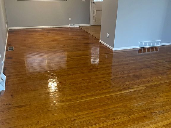 4th image of 7808 NE 55th St