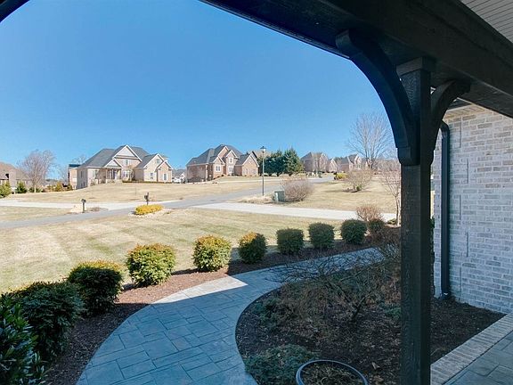 5th image of 2221 Colby Dr #194
