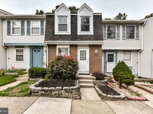 8300 Brookvale Ct, Springfield, VA 22153