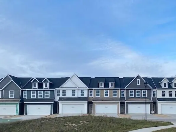 2877 E Highgate St SE #79, Kentwood, MI 49512