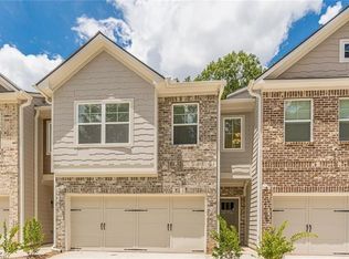 5392 Brooklands Dr, Lithonia, GA 30058
