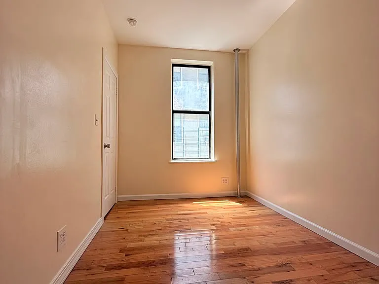 622 W 136th St #7 — Photo 11