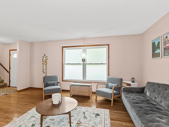 4th image of 1435 Sunnybrook Dr
