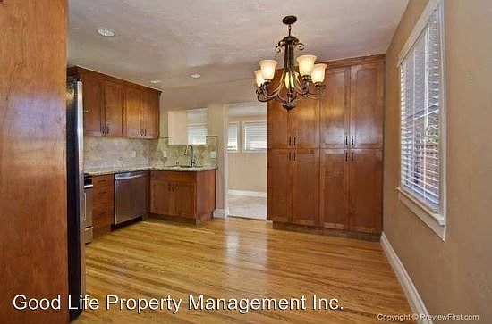 4th image of 4890 Bancroft St