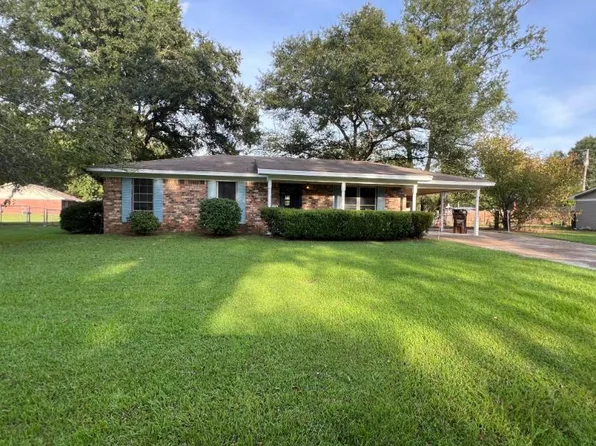 505 Clestel St, Amory, MS 38821