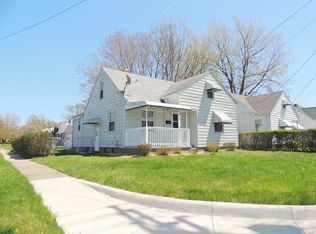 611 E 250th St, Euclid, OH