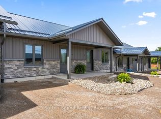 18 Maple Golf Cres #3, Northern Bruce Peninsula, ON N0H 2R0