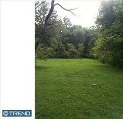 2nd image of 5174 Butler Pike