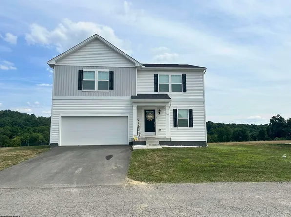 10 Iron Ridge Rd, Fairmont, WV 26554