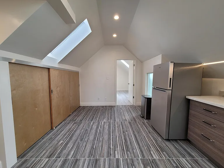2014 Clement St #B — Photo 12