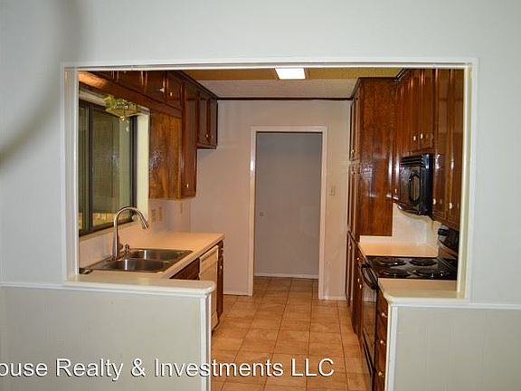 5th image of 1526 Timber Creek Dr