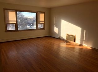 7412 W 63rd Pl APT 2W, Summit, IL 60501