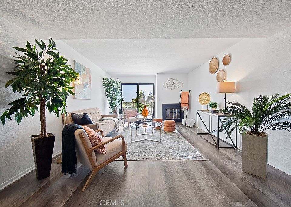 1st image of 2599 Walnut Ave Unit 331