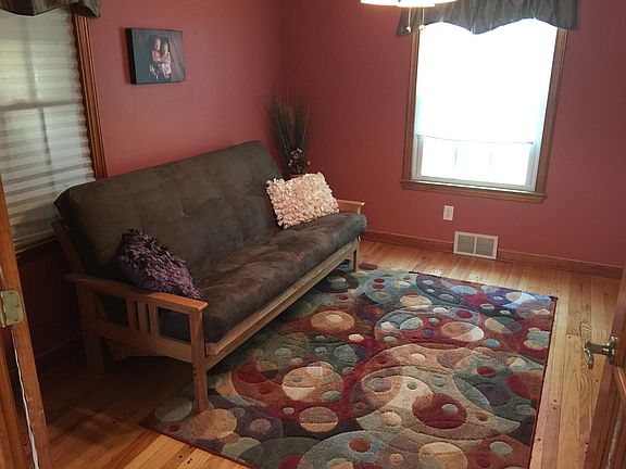 5th image of 745 Parkhurst Blvd